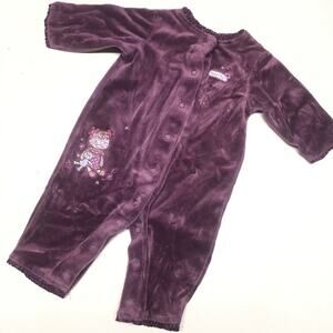 Baby Girl Sleeper sz 3 months Carter's Purple Velour Romper Sz 3 m